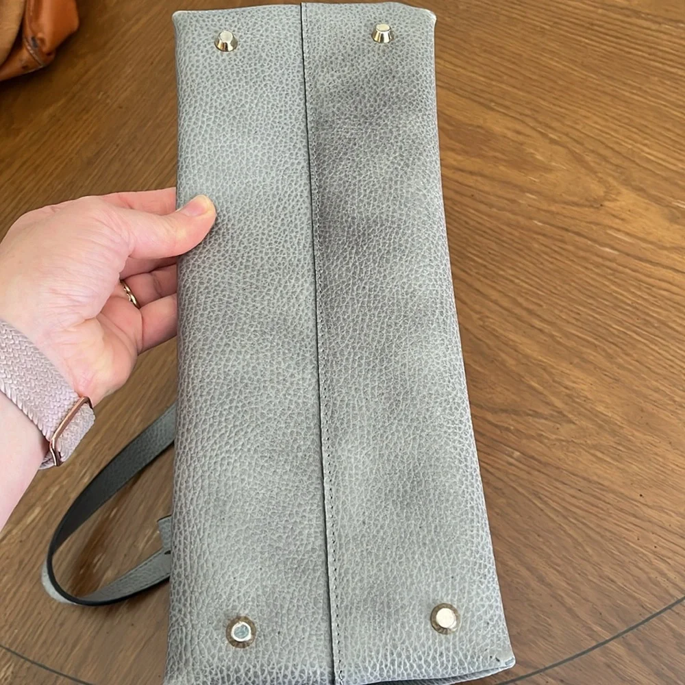 Innue Italian gray pebble leather structured satchel shoulder bag w/ gold clasp